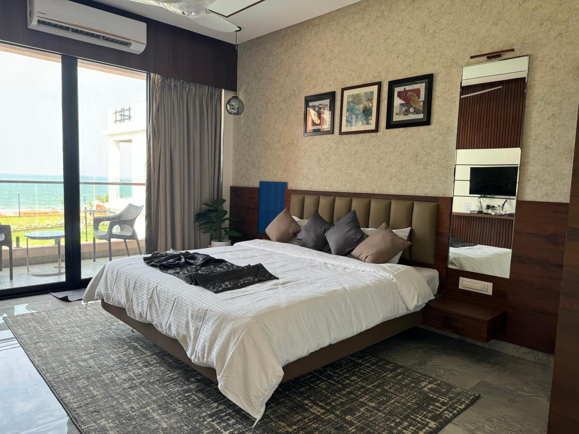 Aqualina Hotel Bhogwe Buitenkant foto