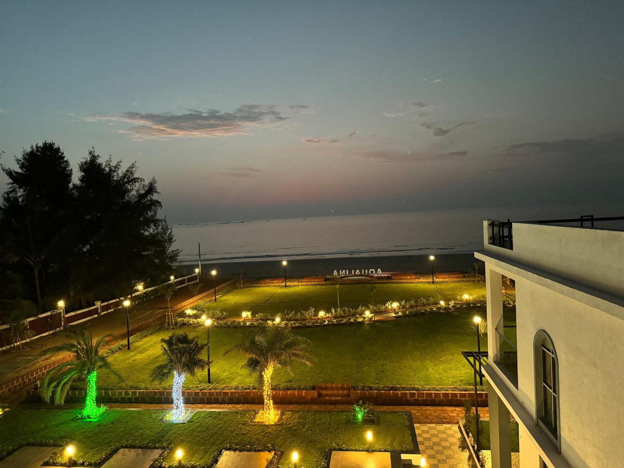 Aqualina Hotel Bhogwe Buitenkant foto